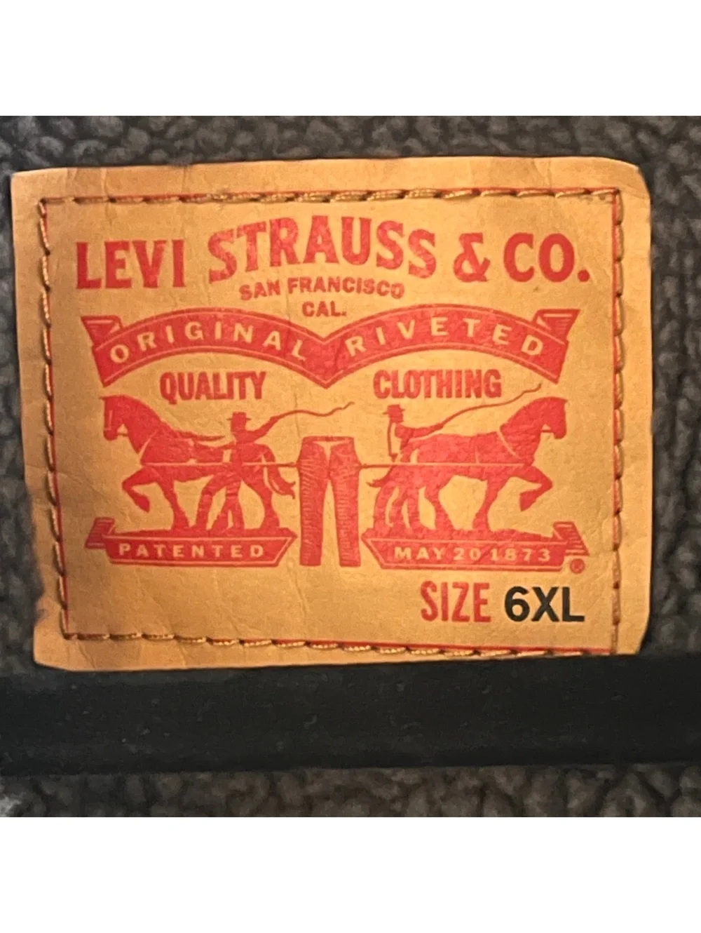 Levi's The Trucker Jacket Standard Fit Black Sherpa Lined Denim Jacket